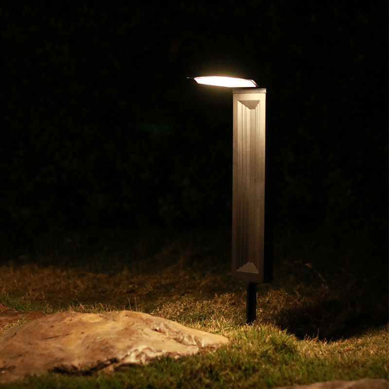 IP64 waterdicht grond-plug-in zonnelampen voor buitentuin automatisch aan en uit
