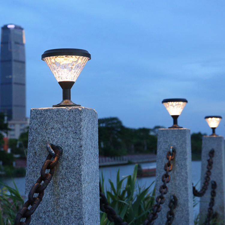 Solar Waterproof Led Post Lights Outdoor Column Headlight Pillar Fence Lamp met 2-