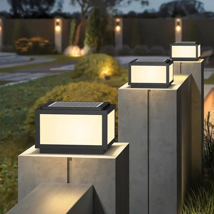 5000 werkuren Solar Outdoor Courtyard Door Post Light voor Lawn Club