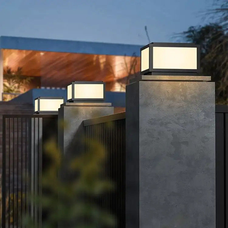 5000 werkuren Solar Outdoor Courtyard Door Post Light voor Lawn Club