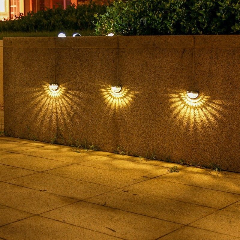 50000 uur werktijd Zonne-LED-wandverlichting voor buitenstappen Energiebesparende oplossing