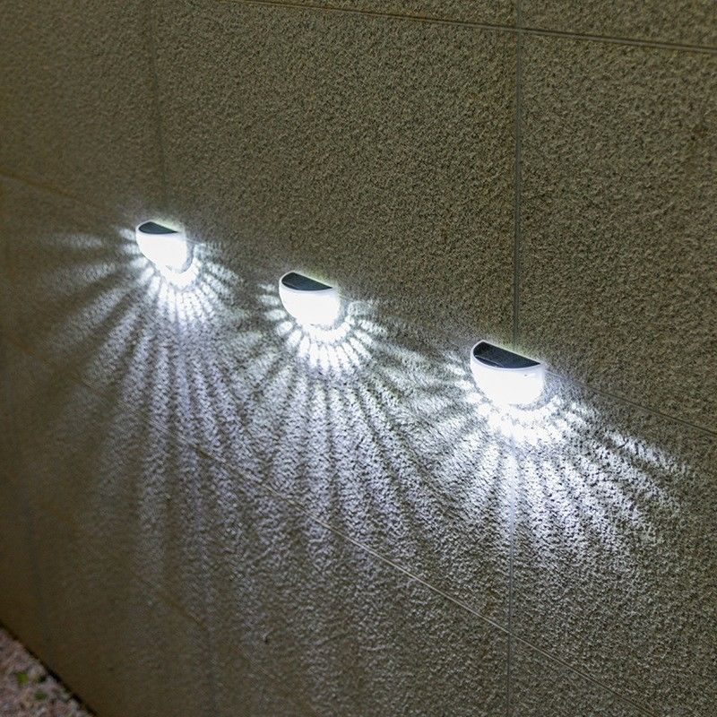 50000 uur werktijd Zonne-LED-wandverlichting voor buitenstappen Energiebesparende oplossing