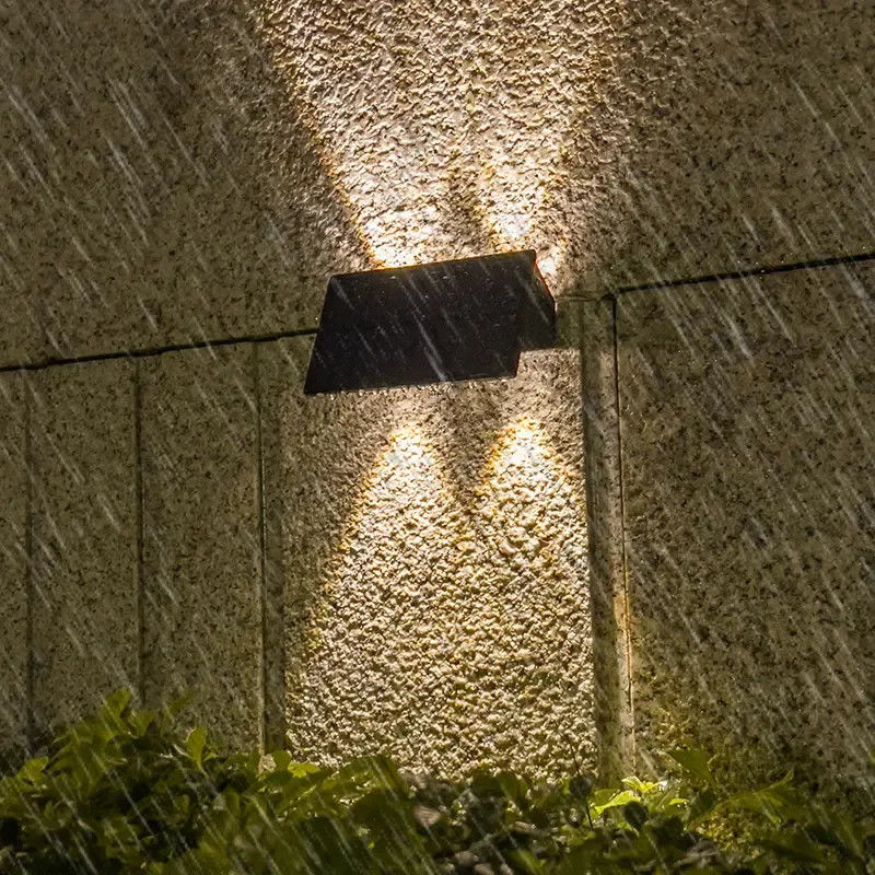 IP54 Waterdicht Decoratief Buiten Led Zonnewandlicht voor Balkon Trap Patio Spot Light
