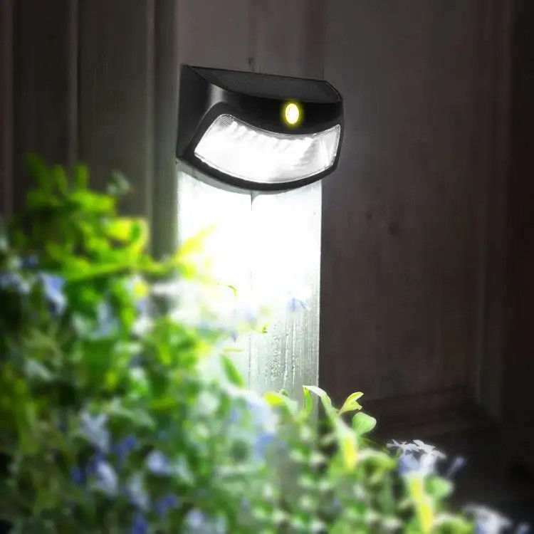 Moderne buitenverlichting 2V zonne-energie wandlicht voor veranda buitenverlichting